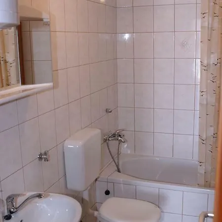 With A Parking Space - 4170 Apartamento